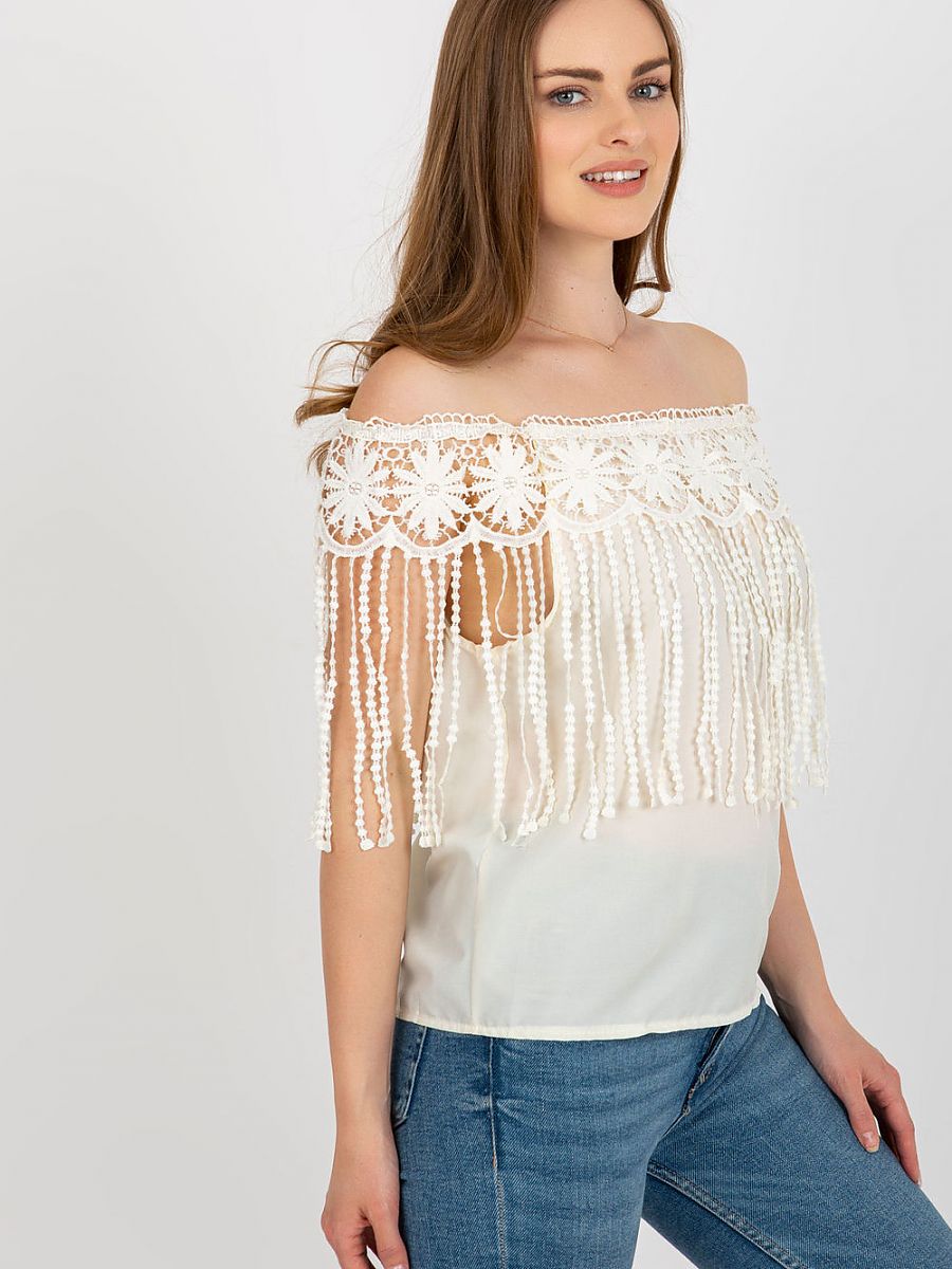 Blouse model 181492 AT